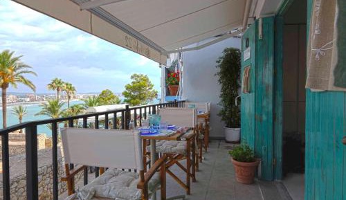 Deluxe Double Room with Balcony and Sea View