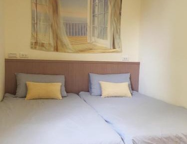 Twin Room with Private Bathroom