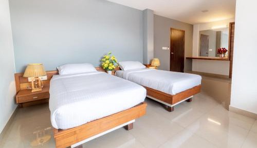Deluxe Double or Twin Room