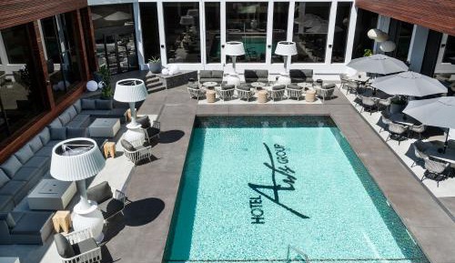 Suite with Pool View