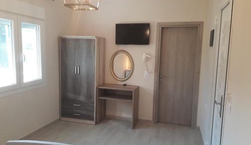 Triple Room with Terrace