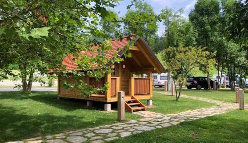 One-Bedroom Cottage