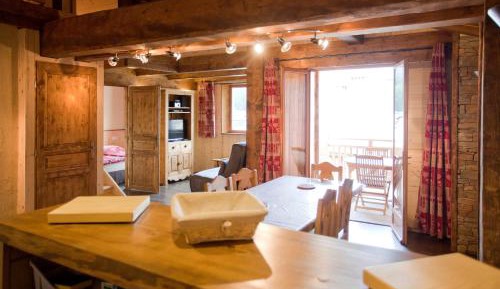 Apartment with Terrace