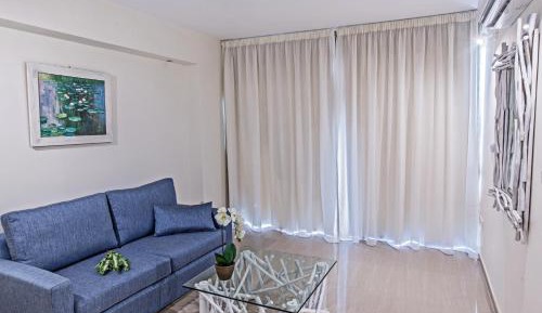One-Bedroom Suite