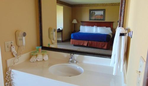 Standard King Room