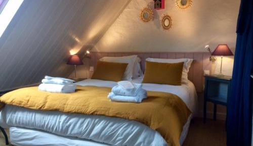 Standard Queen Room