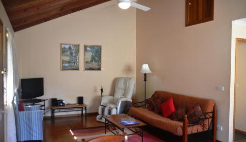 One-Bedroom Cottage