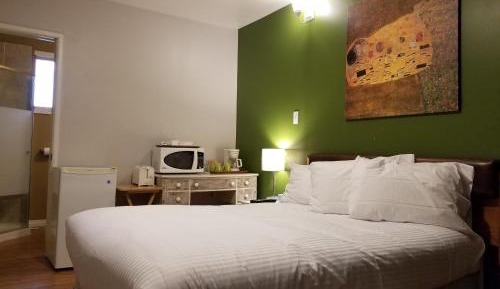 Queen Room