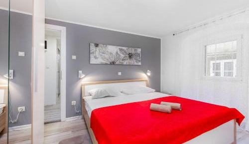 One Bedroom Apartment - Fiorella la Guardije 9 street, 1st floor 