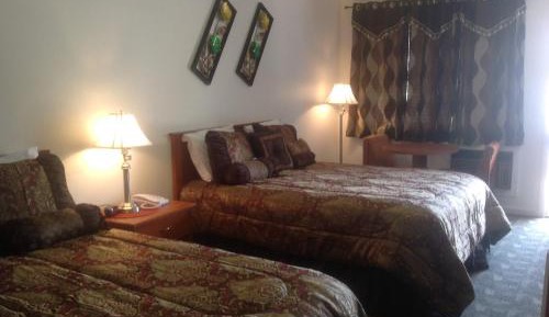 Queen Room with Two Queen Beds