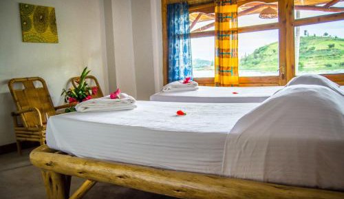 Twin Room with Lake View