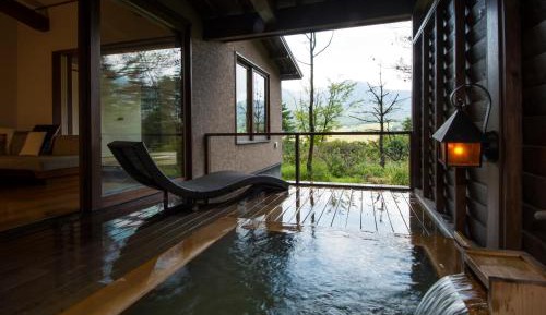Quadruple Room with Private External Bathroom