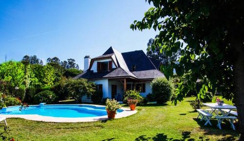 Three-Bedroom Townhouse