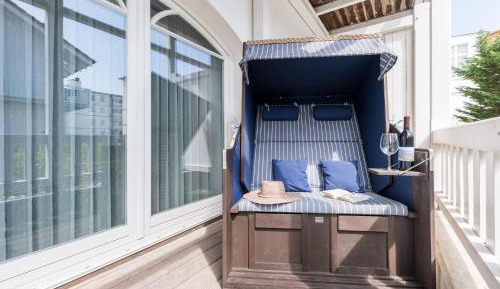 2-Room Apartment with Balcony