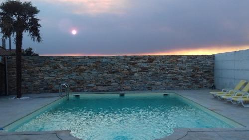 Suite with Pool View