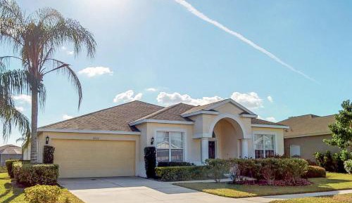 Four bedroom holiday home 