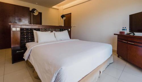 Junior Suite with Free Return Airport Transfer
