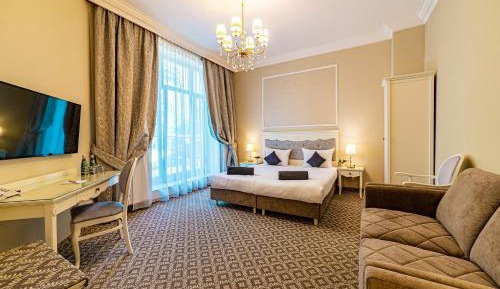 Two-Bedroom Suite