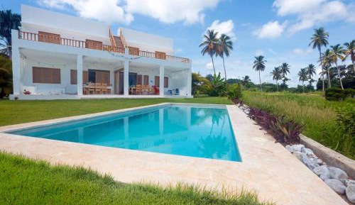 Villa with Sea View