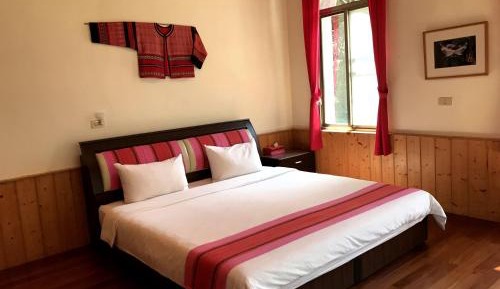 Queen Room with Balcony