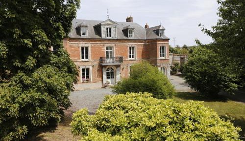Suite with Garden View
