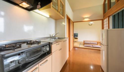 Cottage (4 Adults)