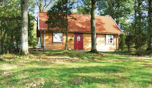 Three-Bedroom Holiday Home 