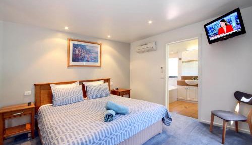 Superior One-Bedroom Apartment