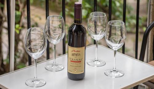 Apartment with Balcony