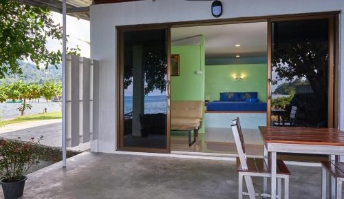 King Suite with Sea View