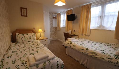 Standard Twin Room (Second Floor)