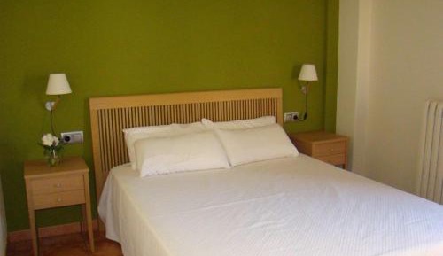 One-Bedroom Apartment with Terrace