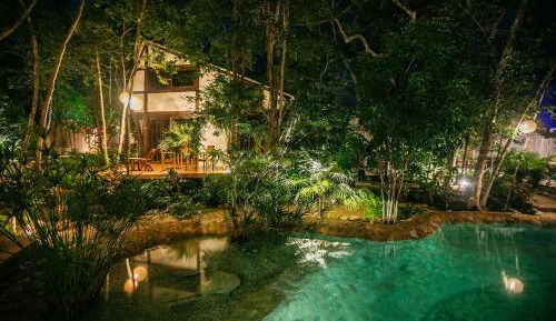 Villa with Garden View