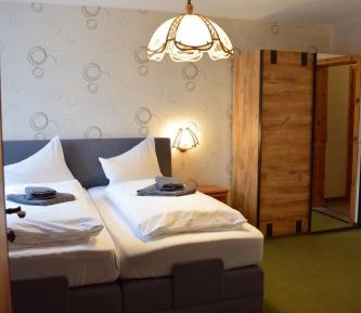 Triple Room with Bathroom