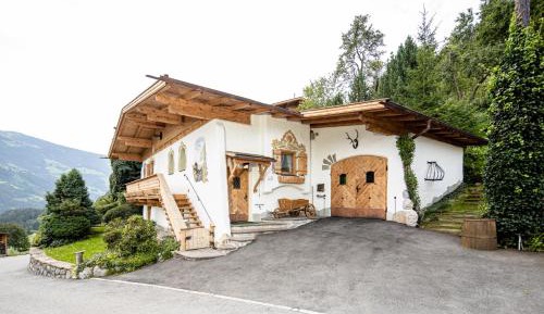 Four-Bedroom Apartment
