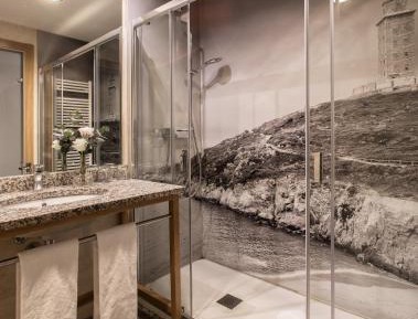 Standard Double or Twin Room with Extra bed (2 Adults + 1 Child)