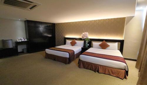Premier Room