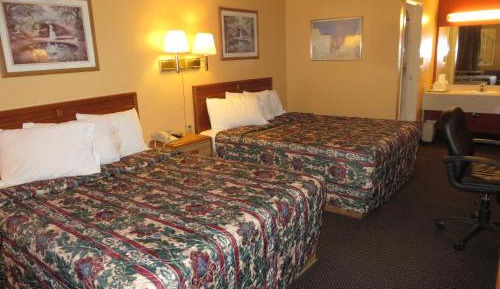 Queen Room with Two Queen Beds - Non-Smoking