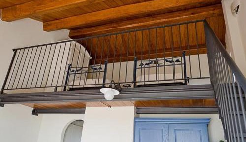 One-Bedroom Apartment - Split Level