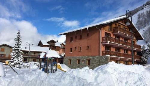 Apartment with Terrace