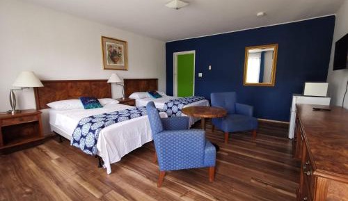Quadruple Room with Bathroom