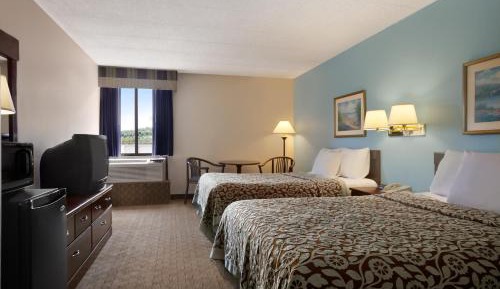 Deluxe Double Room with Two Double Beds - Non-Smoking