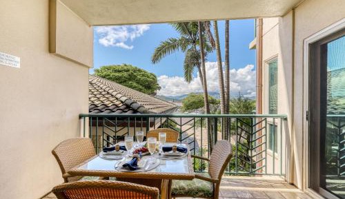 Apartment with Mountain View