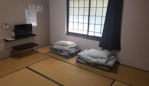 Triple Room with Shared Bathroom