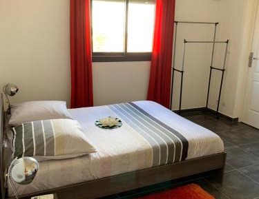 Apartment with Garden View