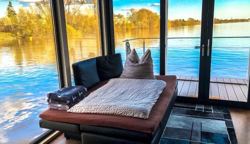 Houseboat