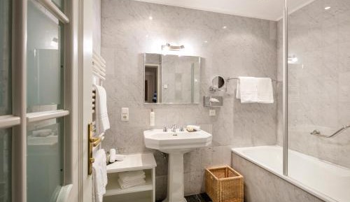 Double Room with Lake View