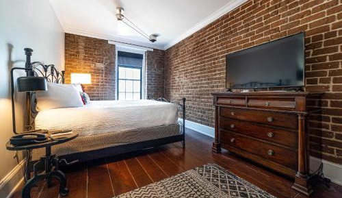 King Room - Riverview
