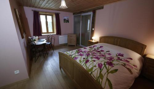 Double Room with Mountain View