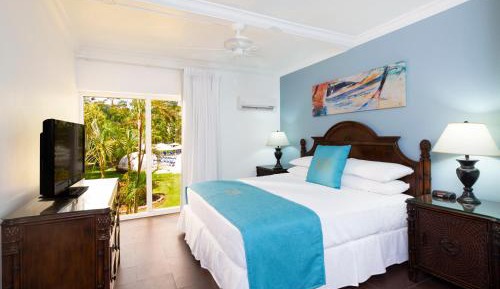 One-Bedroom Garden View Suite